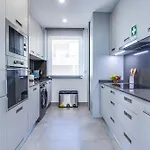 아파트 Luxury Beachfront 2bd Ac Wifi Ocean Balcony Armação de Pêra