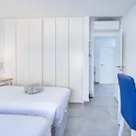 아파트 Luxury Beachfront 2bd Ac Wifi Ocean Balcony *