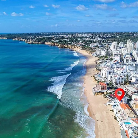 Апартаменты Premium Beachfront 2bd Ac Wifi Ocean Balcony