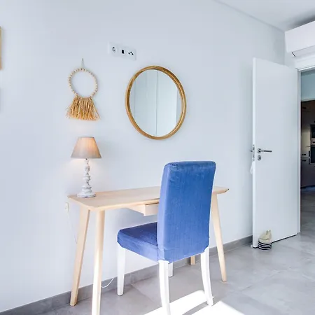 Апартаменты Premium Beachfront 2bd Ac Wifi Ocean Balcony