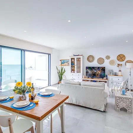 Premium Beachfront 2bd Ac Wifi Ocean Balcony Апартаменты Армасан-де-Пера